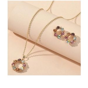 3pcs Multi Color Rhinestone Gold Tone Jewelry Set